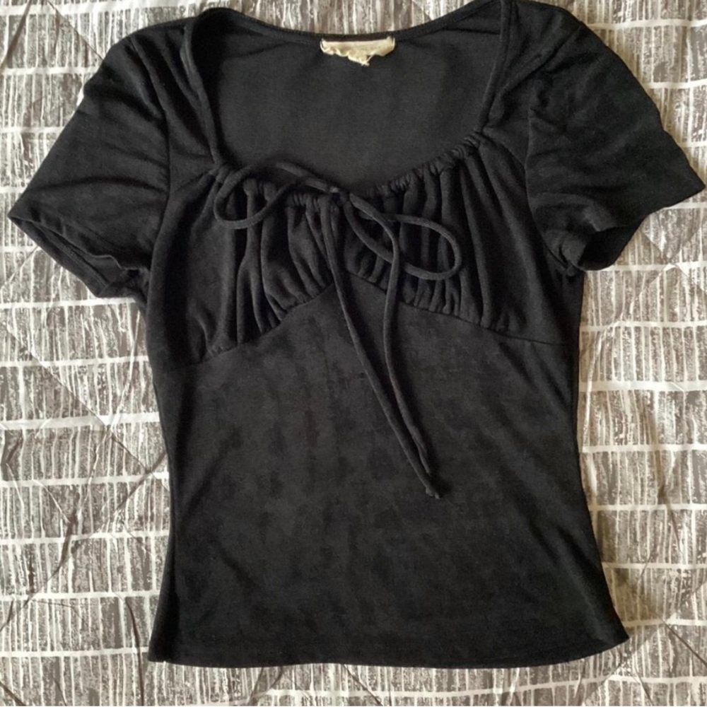 black pie in the sky blouse